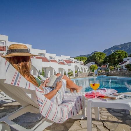 Club Lapethos Bungalow Kyrenia  Luaran gambar